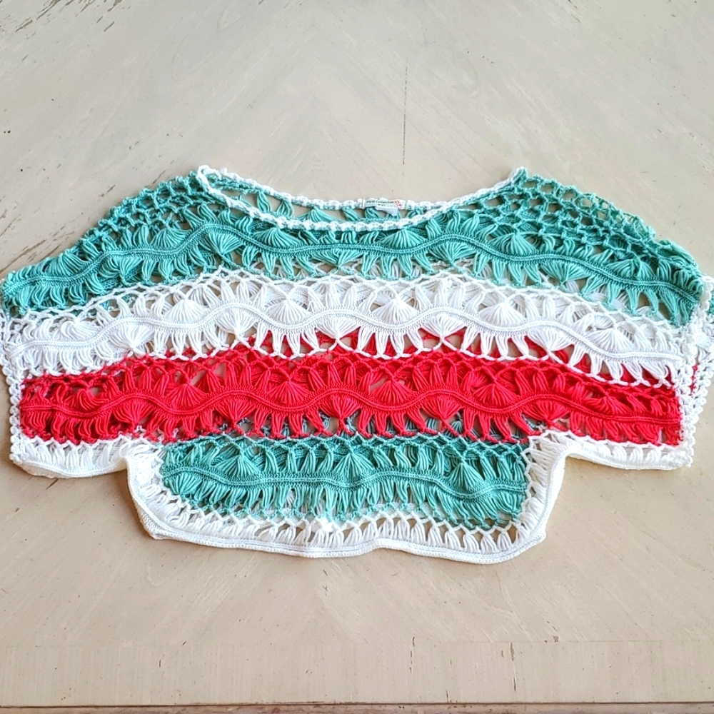 🌺3 for $10 Crocheted Crop Top